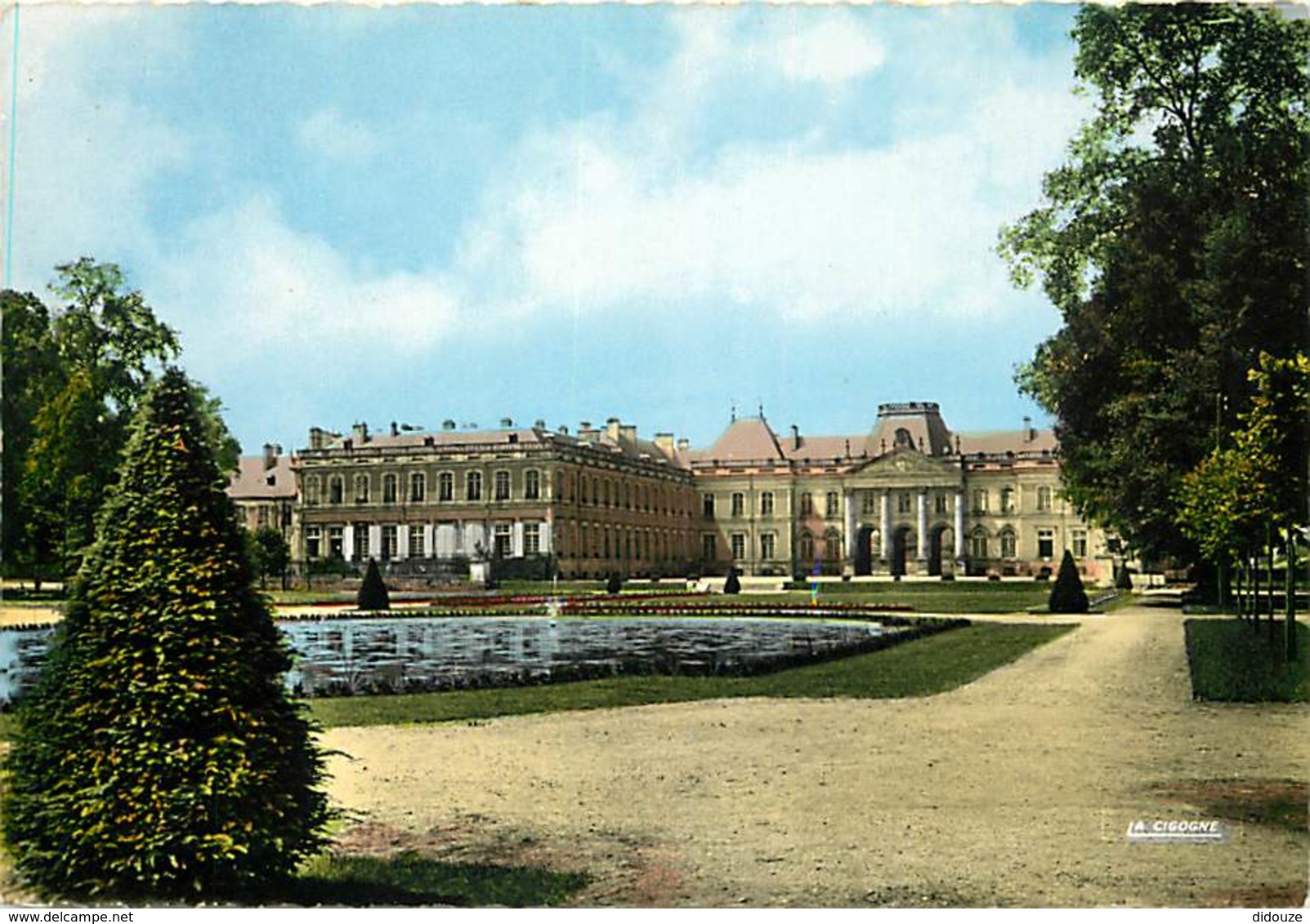 54 - Lunéville - Le Château Vu Des Bosquets - Voir Scans Recto-Verso - Luneville
