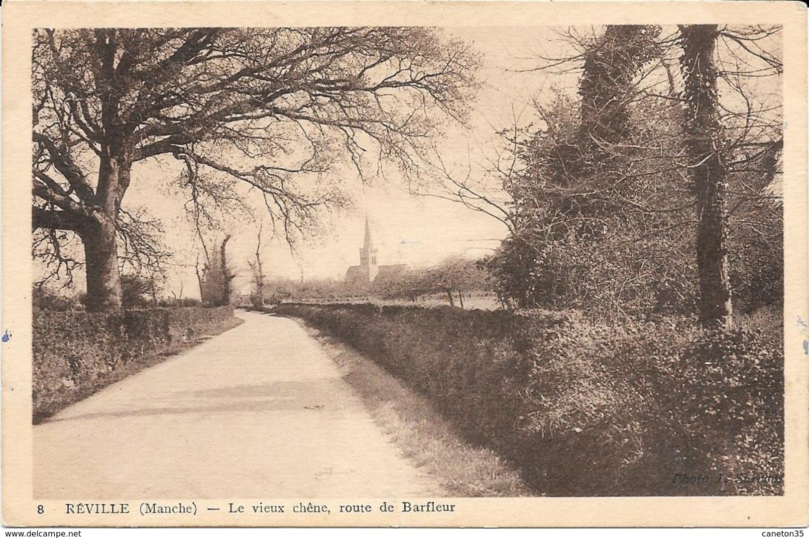 Reville - Route De Barfleur     -    Circulé 1939 - Petit Accroc En Bas - Other & Unclassified