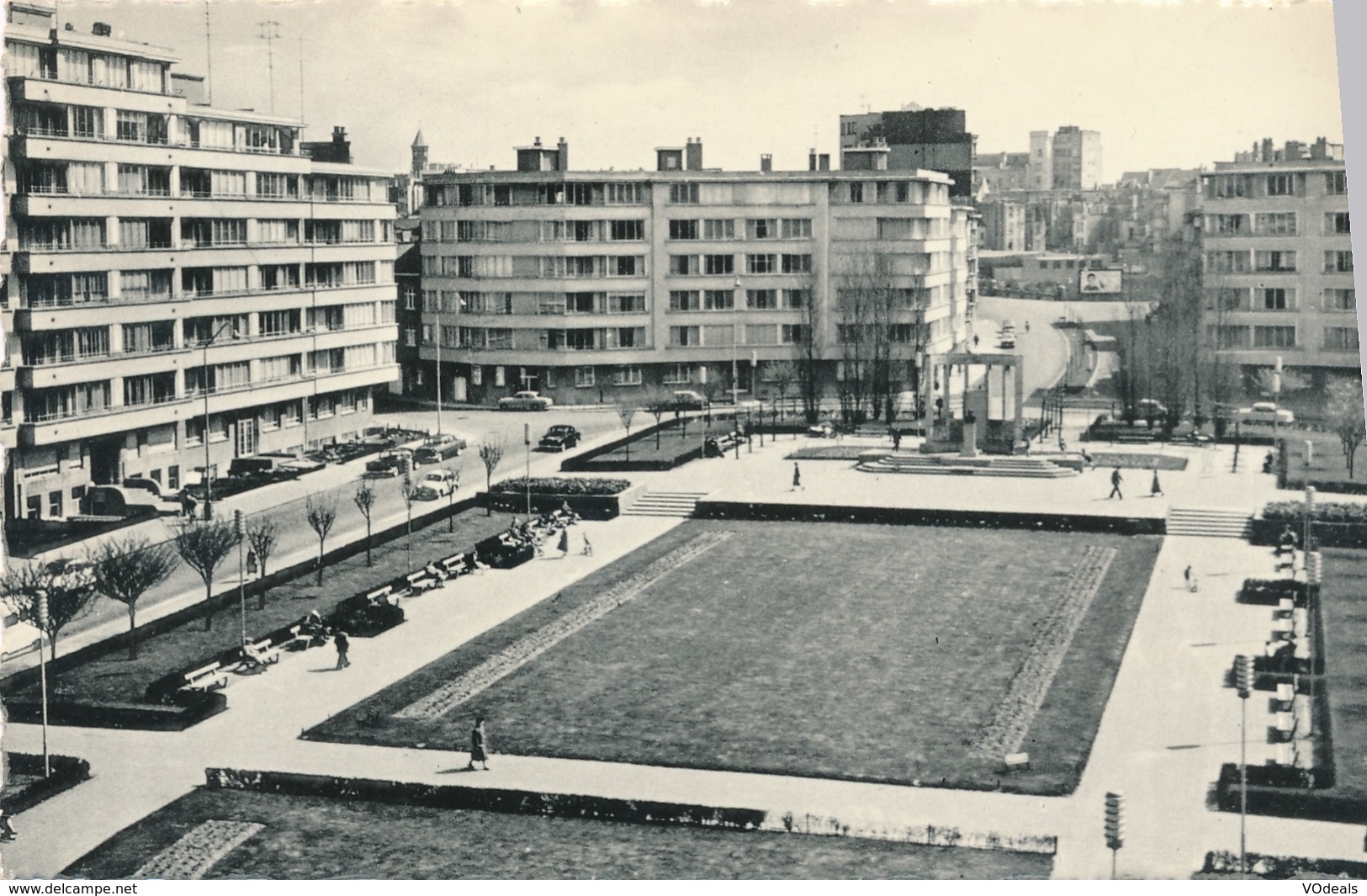 CPSM - Belgique - Brussels - Bruxelles - Etterbeek - Place Du Roi Vainqueur - Etterbeek