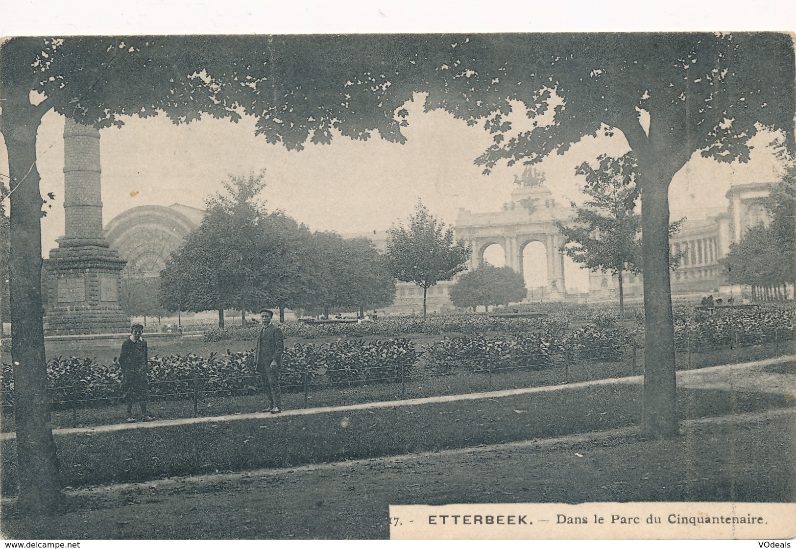 CPA - Belgique - Brussels - Bruxelles - Etterbeek - Dans Le Parc Du Cinquantenaire - Etterbeek