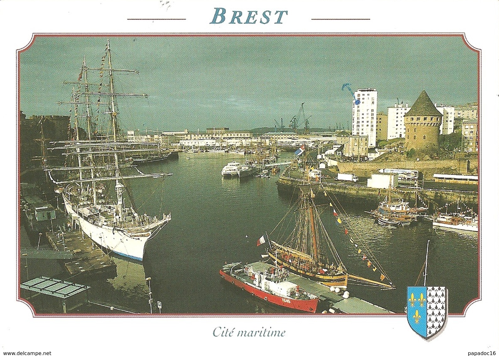 29 - Brest - Rassemblement De Vieux Gréements Dans La Penfeld, Devant La Tour Tanguy - éd. YCA En Bretagne N° 2109 - Brest