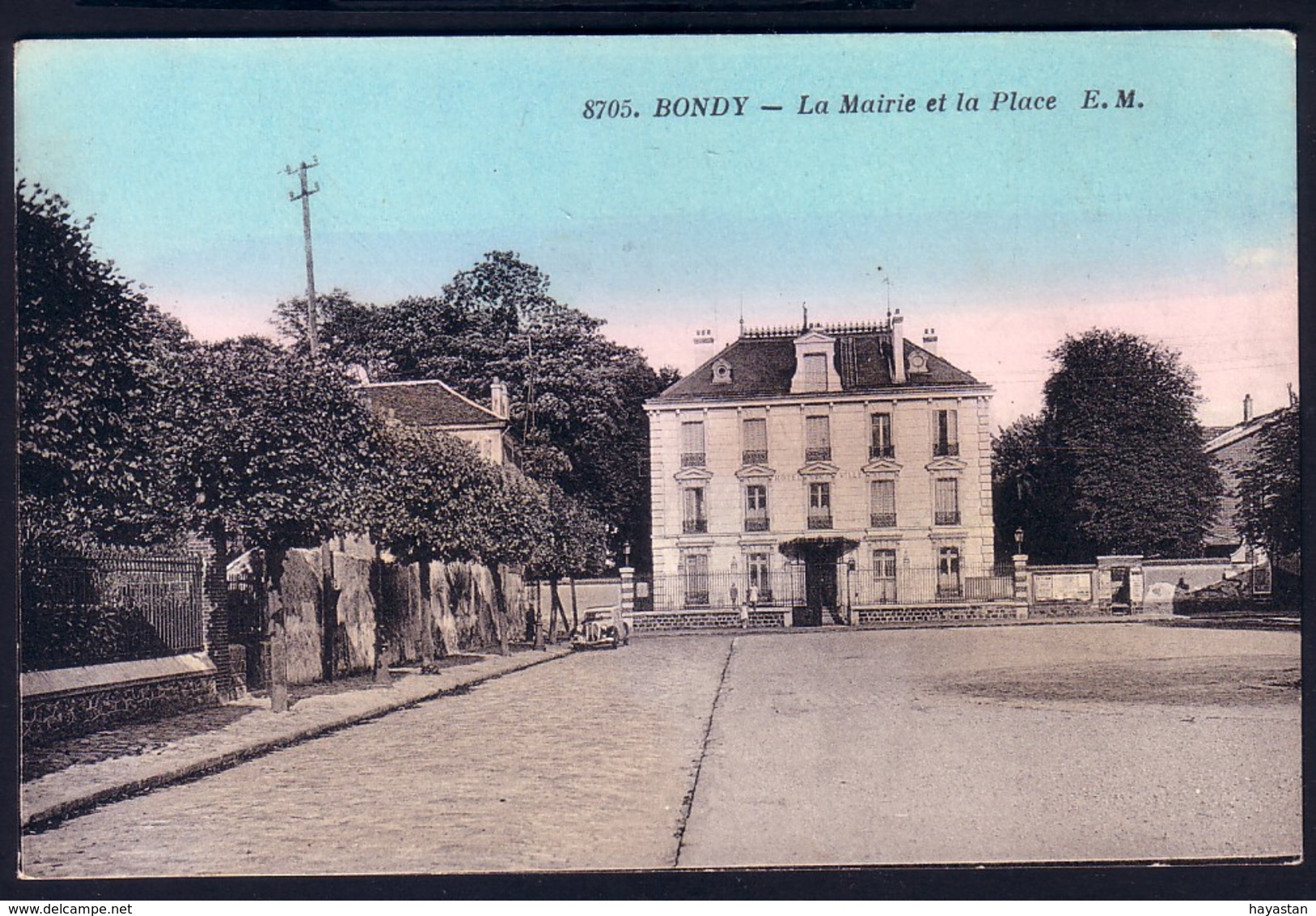 LOT DE 30 CARTES POSTALES DE LA SEINE SAINT DENIS 93