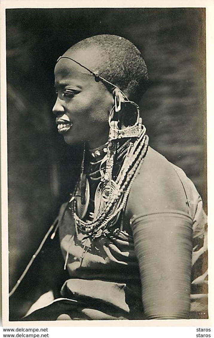 L'Afrique Qui Disparait - KENIA - Femme Massai - C. Zagourski - Kenya