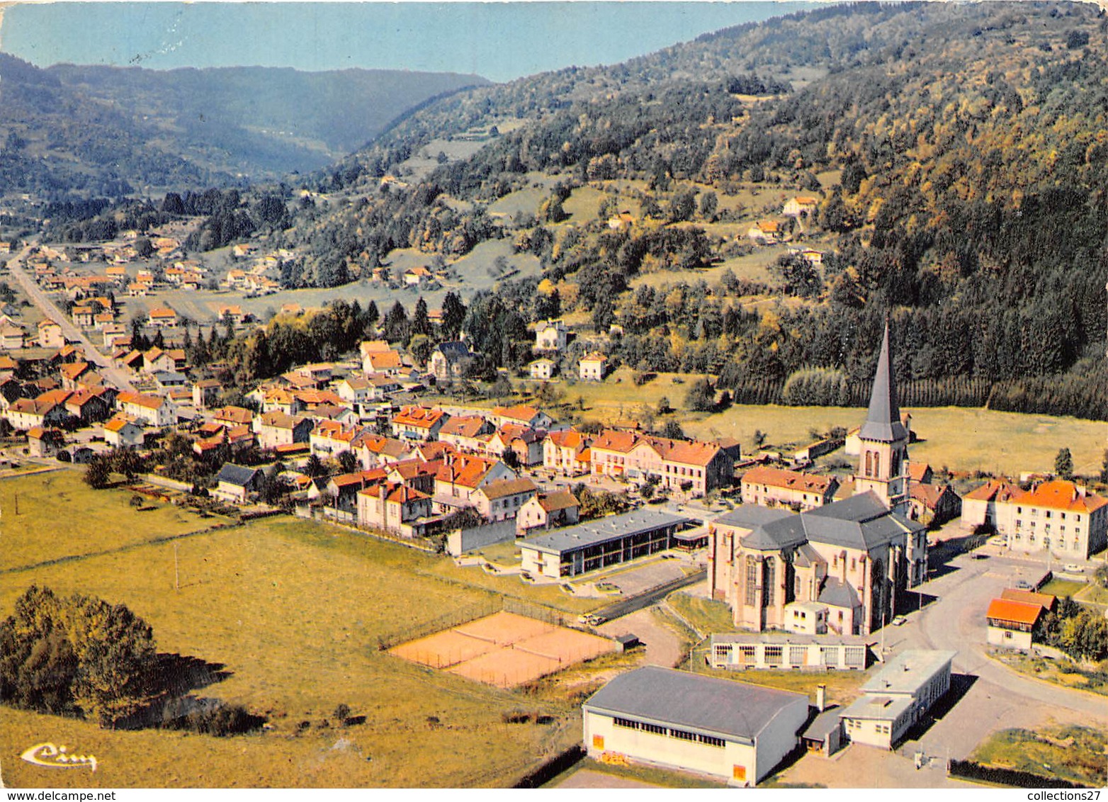 88-SAULXURES-SUR-MOSELOTTE- VUE GENERALE  AERIENNE - Saulxures Sur Moselotte