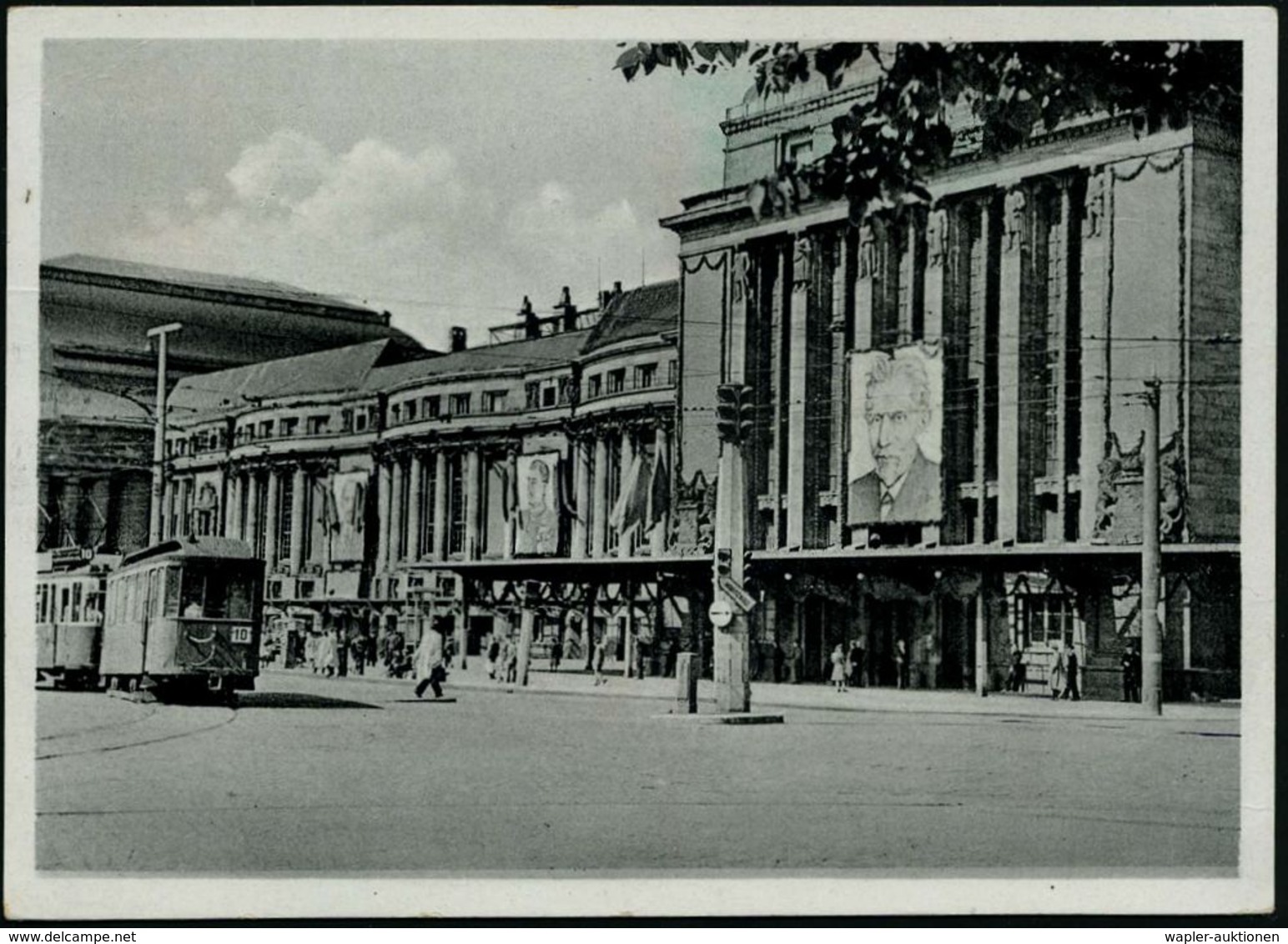 (10) LEIPZIG C1/ 1.MAI 1948/ FRIEDEN-EINHEIT-AUFBAU 1948 (1.5.) SSt = Nelke Auf S/w.-Sonder-Kt.: 1. Friedensmai 1946 In  - Andere & Zonder Classificatie