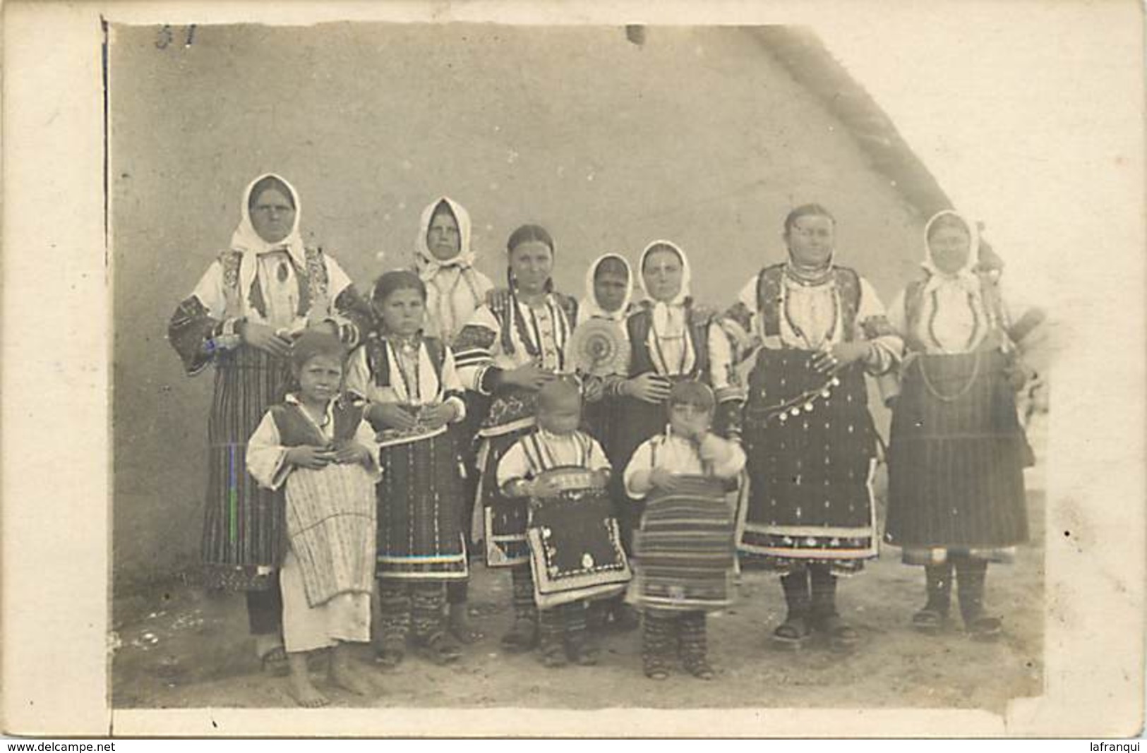 Pays Div -ref T642- Guerre 1914-18 - Macedoine -  Costumes De Macedoine  -carte Photo - Photo Postcard - - Macédoine Du Nord