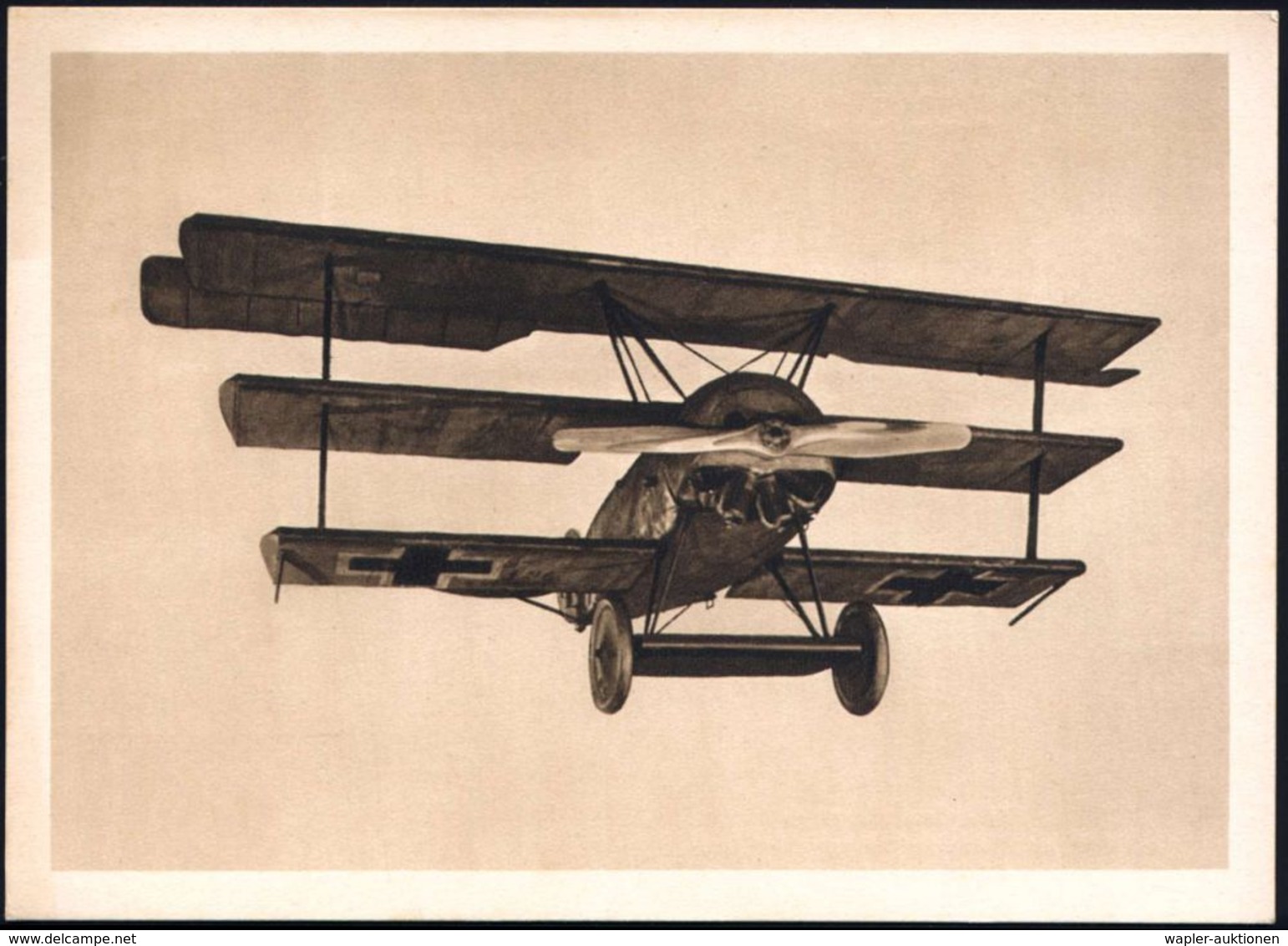 Berlin 1930 (ca.) Amtl. S/w.-Foto-Ak: Zeughaus Berlin, Fokker-Dreidecker Freiherr Von Richthofens (der "Rote Baron"), Un - Vliegtuigen