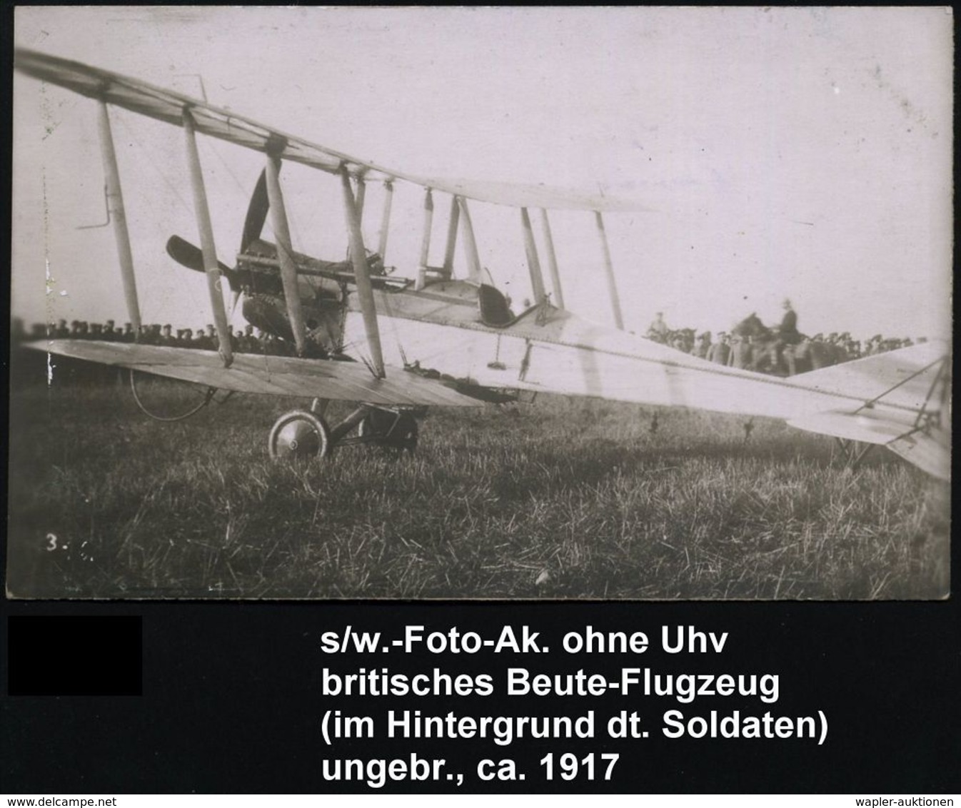 GROSSBRITANNIEN /  DEUTSCHES REICH 1917 (ca.) Orig. Foto-Ak: Brit. Kampfflugzeug Zu Landung Gezwungen (Doppeldecker) Ung - Vliegtuigen