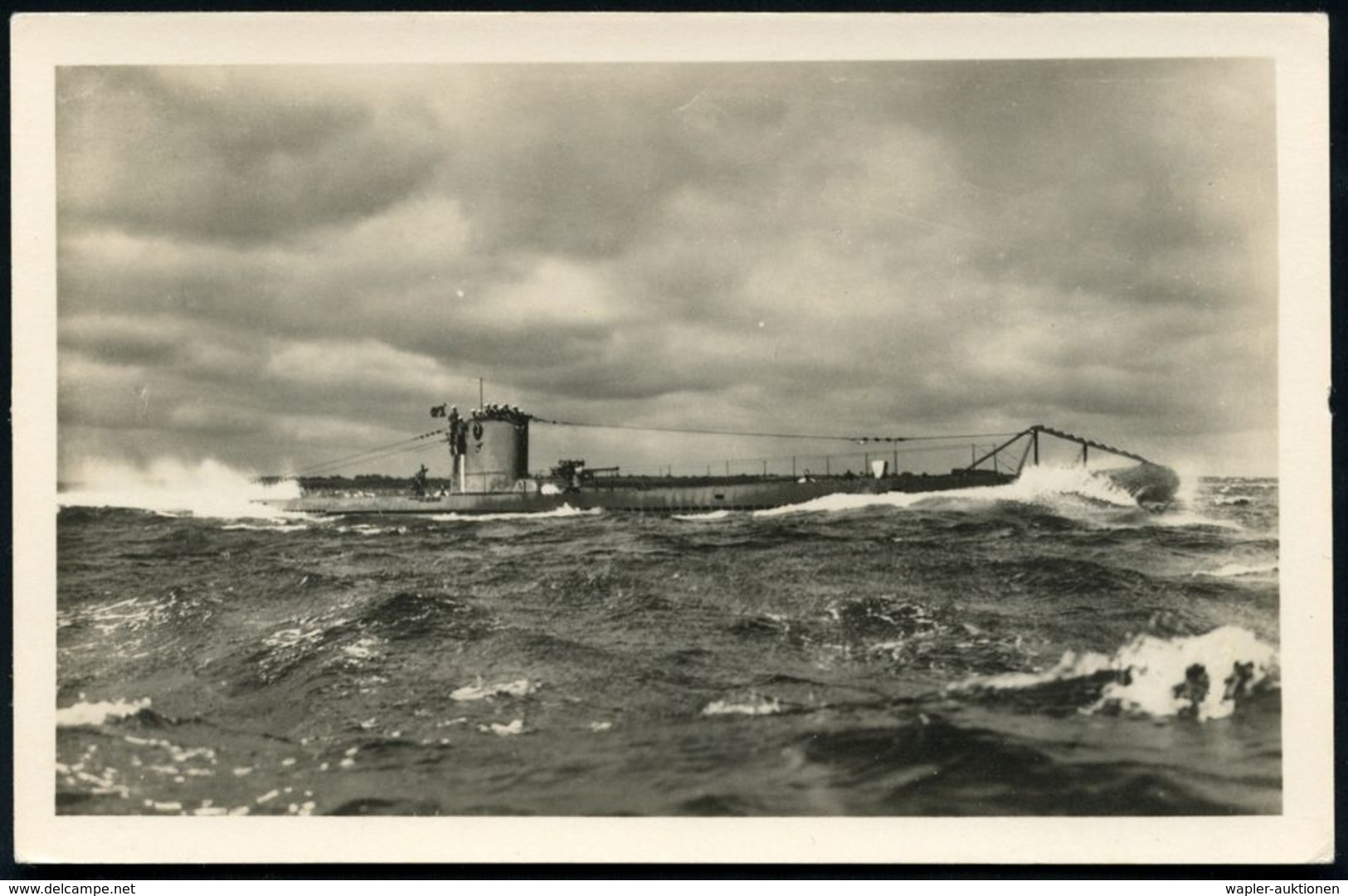 DEUTSCHES REICH 1938 (ca.) S/w.-Foto-Ak.: U-Boot (in Rauher See) Ungebr. (Verlag H. Andres, Hambg.) - UNTERSEEBOOTE / U- - Sottomarini