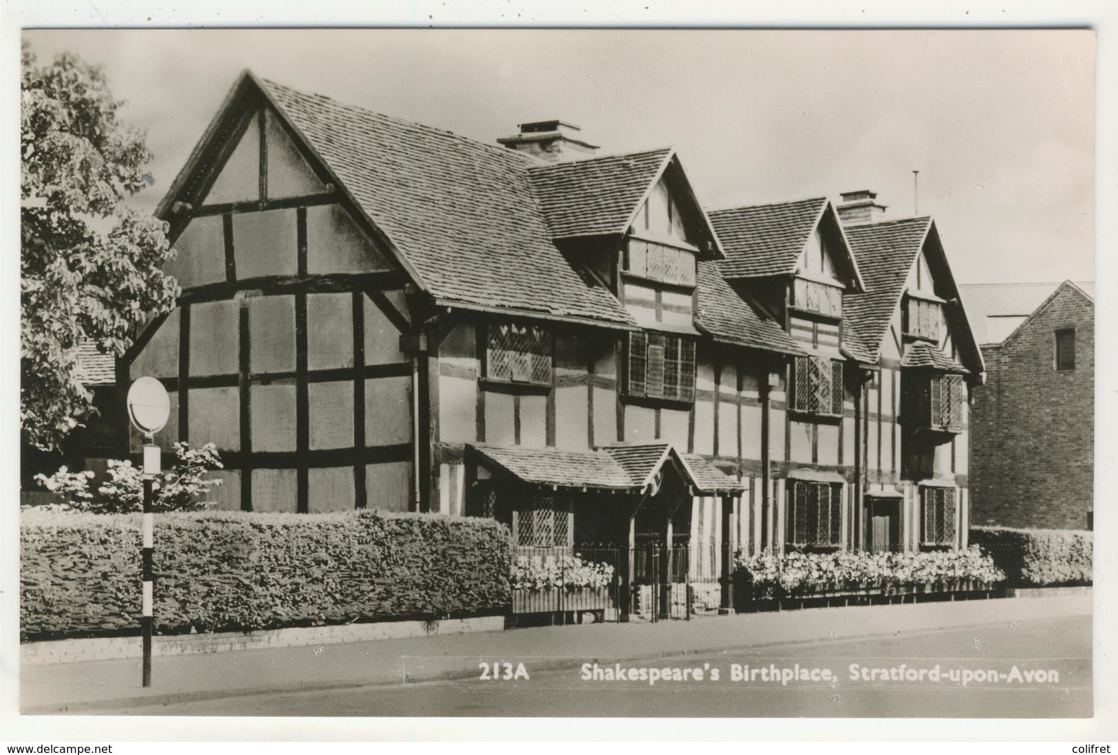 Warwickshire - Stratford-Upon-Avon   -   Shakespeare's Birthplace - Stratford Upon Avon