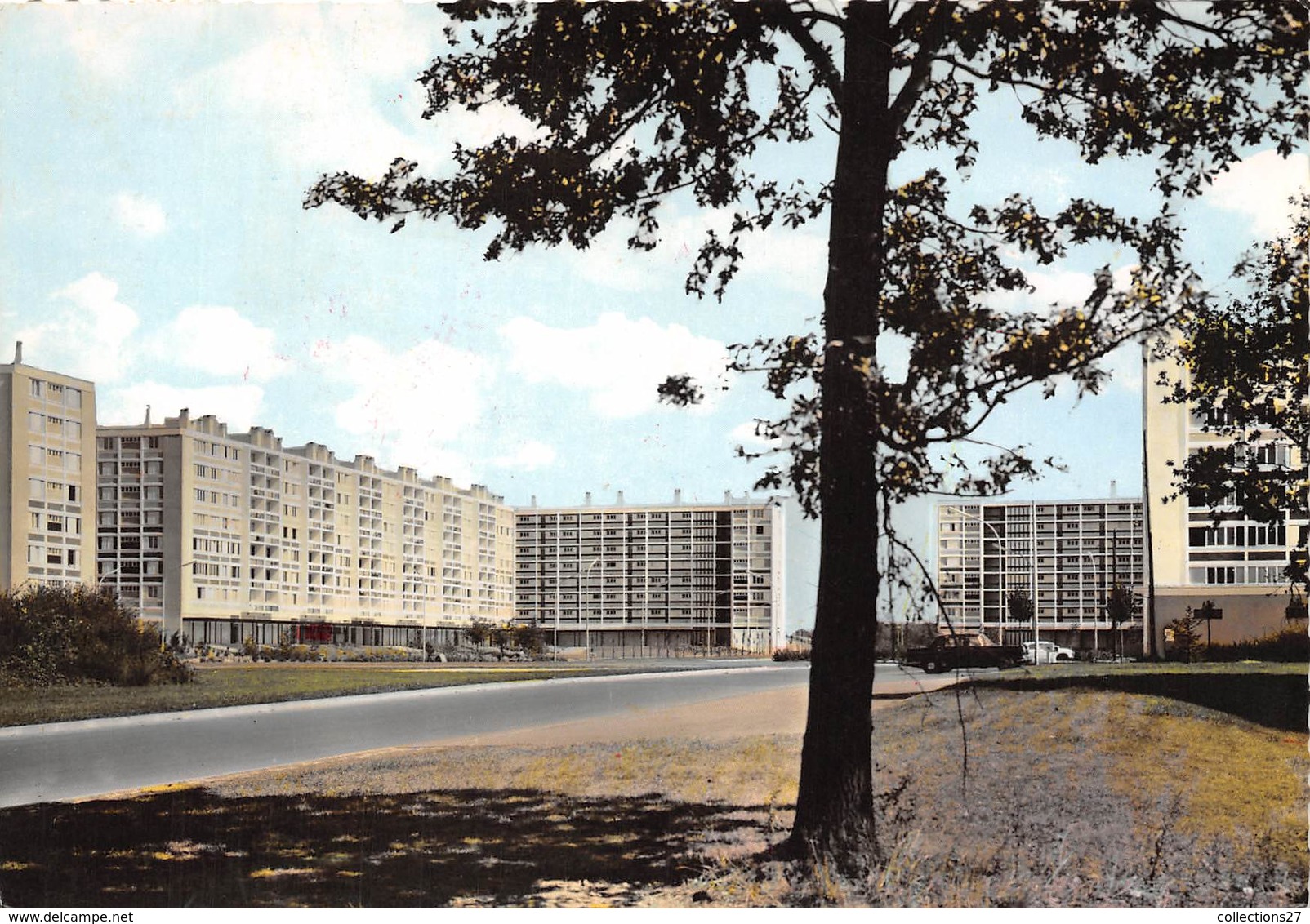 91-SAINTE-GENEVIEVE-DES-BOIS- RESIDENCE ST-HUBERT CENTRE COMMERCIAL - Sainte Genevieve Des Bois