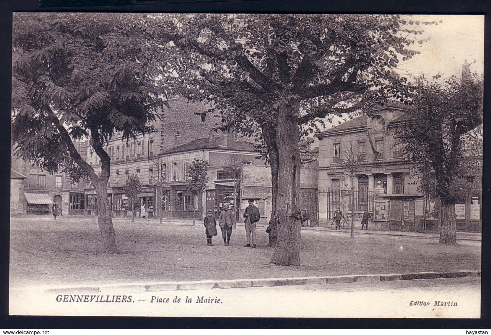 LOT DE 42 CARTES POSTALES DES HAUTS DE SEINE 92