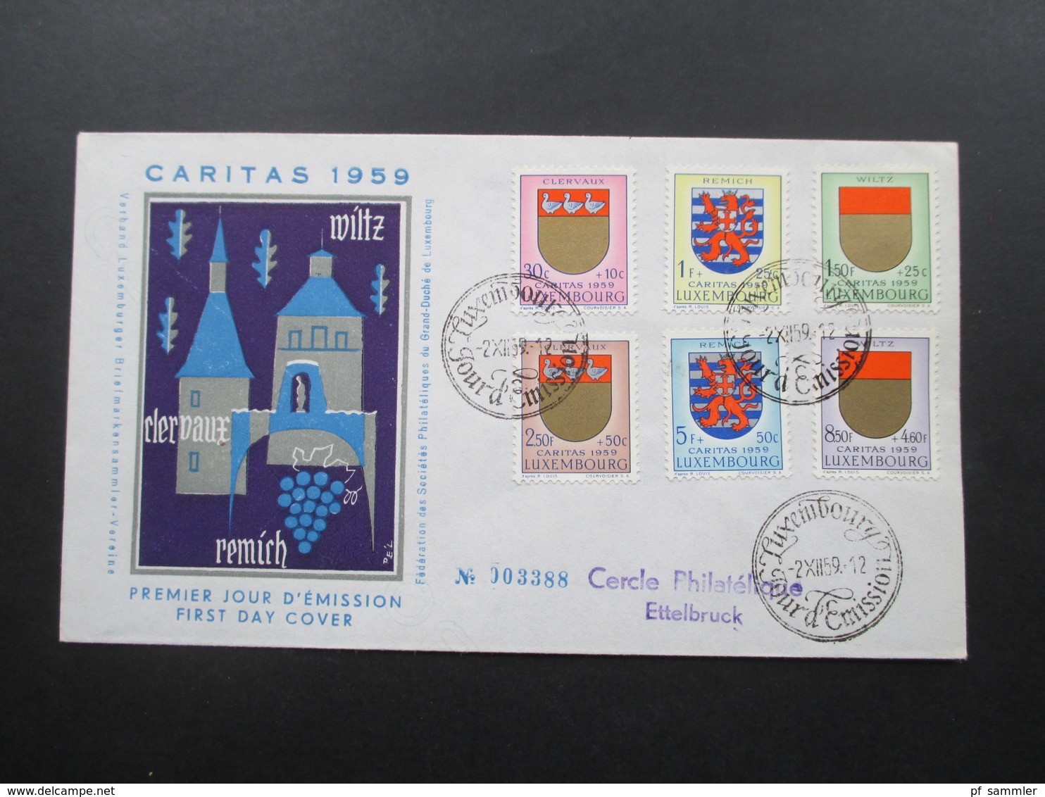 Luxemburg 1959 Kantonalwappen IV FDC Caritas 1959 Nach Ettelbruck Mit Ak Stempel FDC No 003388 - Brieven En Documenten