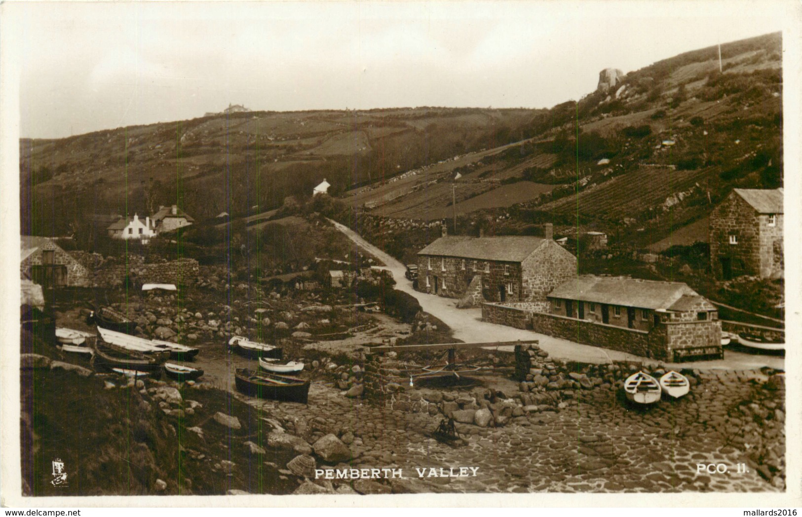 PENBERTH VALLEY, CORNWALL ~ AN OLD REAL PHOTO POSTCARD #90409 - Other & Unclassified