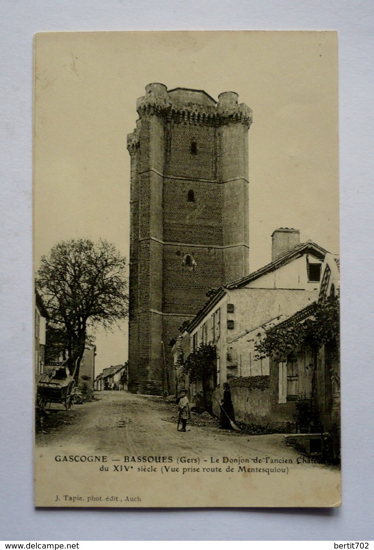 32 - GASCOGNE - BASSOUES - Le Donjon  De L'ancien Chateau  Du XIVè Siècle - Autres & Non Classés