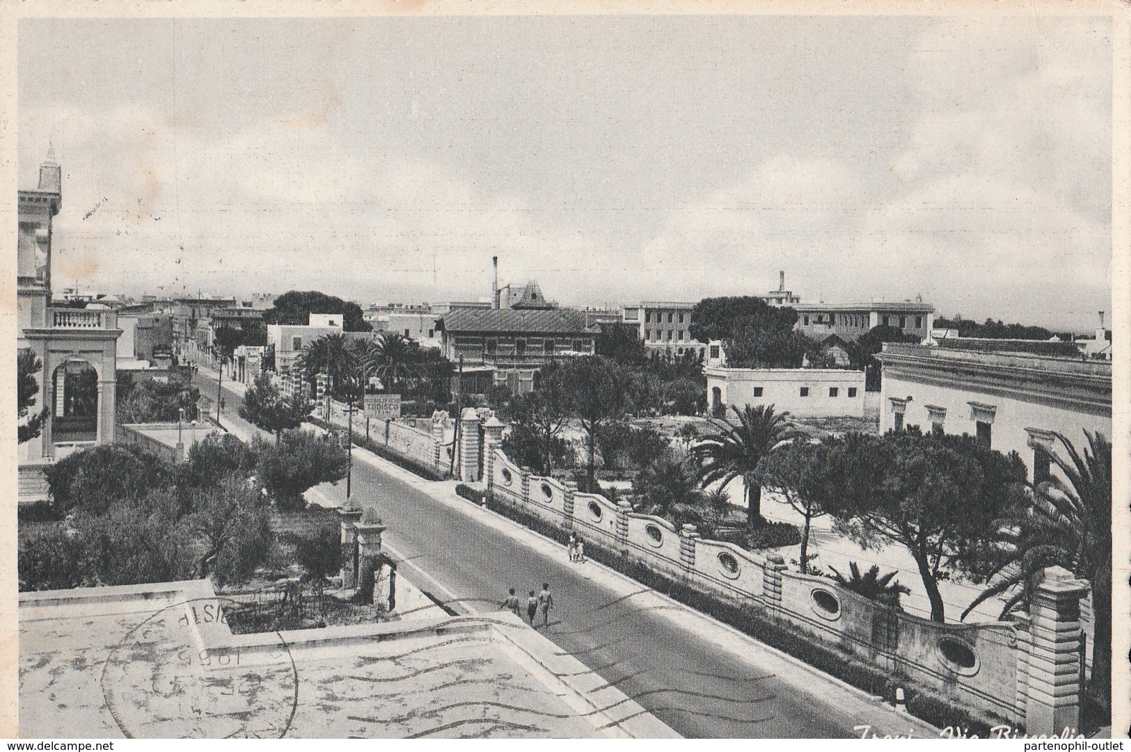 Cartolina- Postcard /  Viaggiata - Sent /  Trani, Via Bisceglie ( Gran Formato ) Anni 50° - Trani