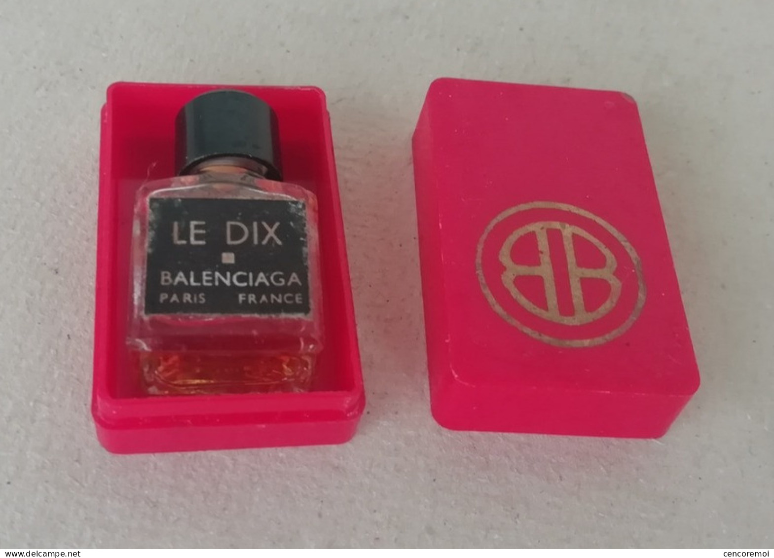 Miniature Flacon à Parfum Ancien Le Dix De Balenciaga - Miniaturen (met Doos)
