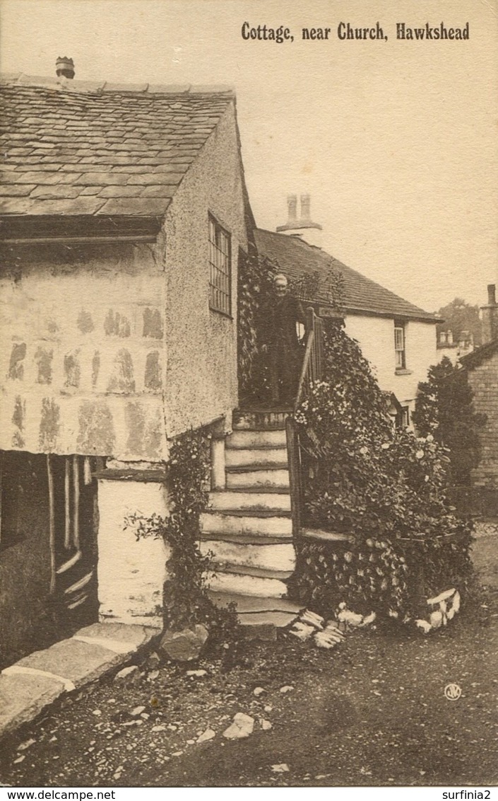 CUMBRIA - HAWKSHEAD - COTTAGE NEAR CHURCH Cu620 - Hawkshead