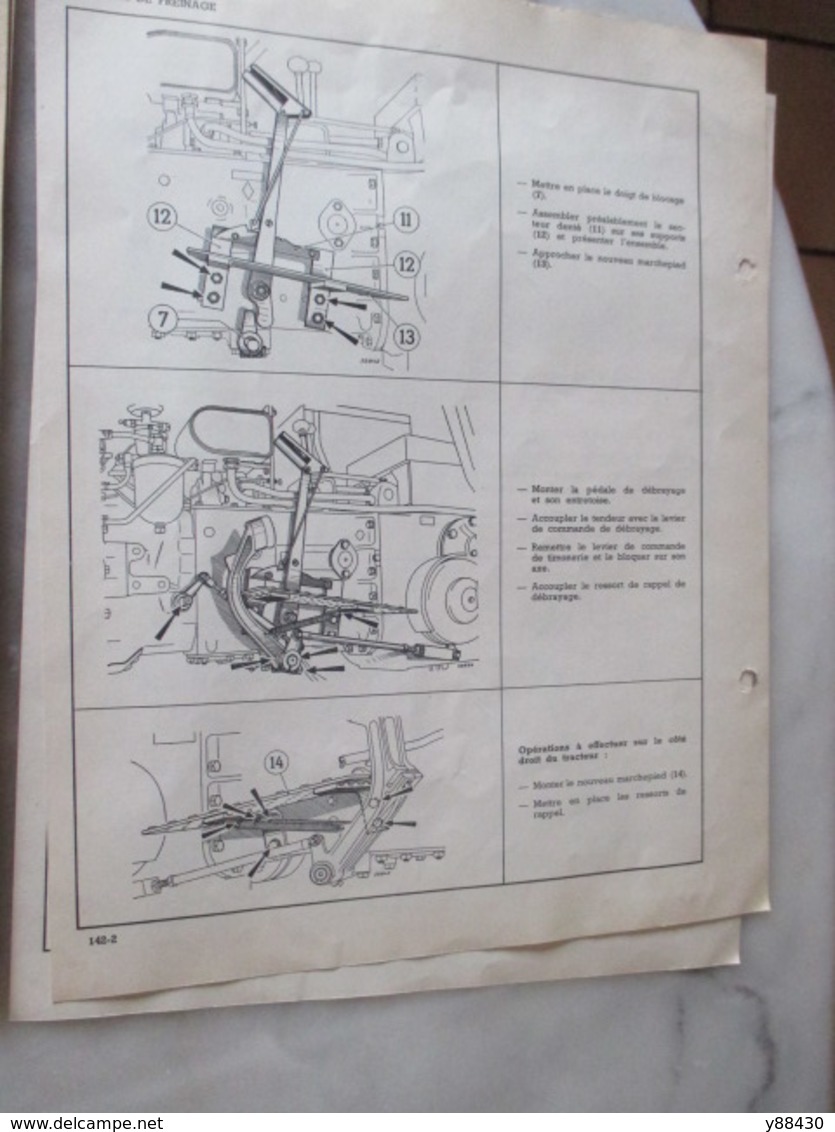 RENAULT - TRACTEURS AGRICOLES Manuel De Réparation  Type R.7052 & R.7050 - Mise à Jour De Juin 1961 -12 Pages -16 Photos - Machines