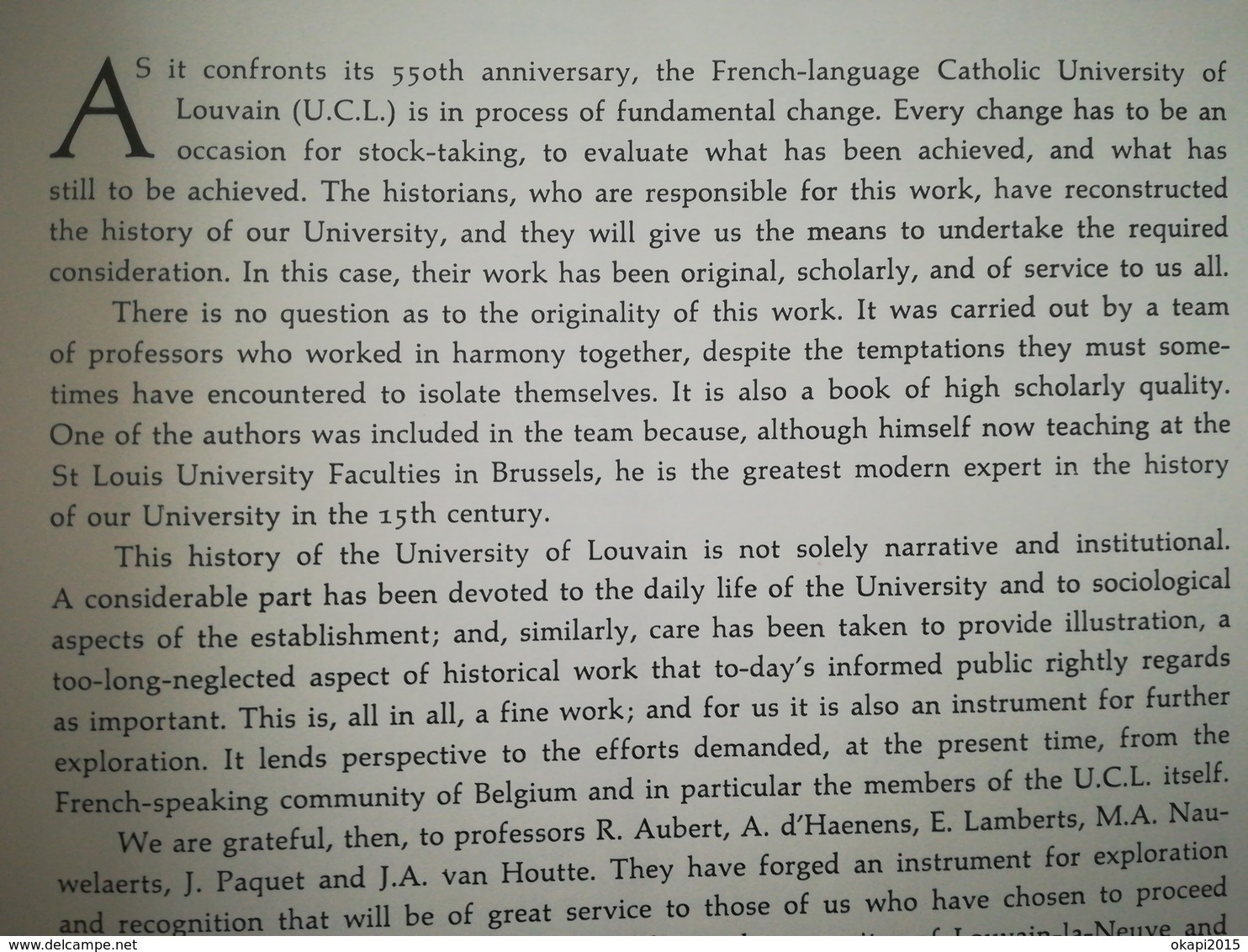 LIVRE HISTOIRE GRAND FORMAT EN ANGLAIS SUR L UNIVERSITÉ DE LOUVAIN THE UNIVERSITY OF LOUVAIN 1425  -  1975 - Europe