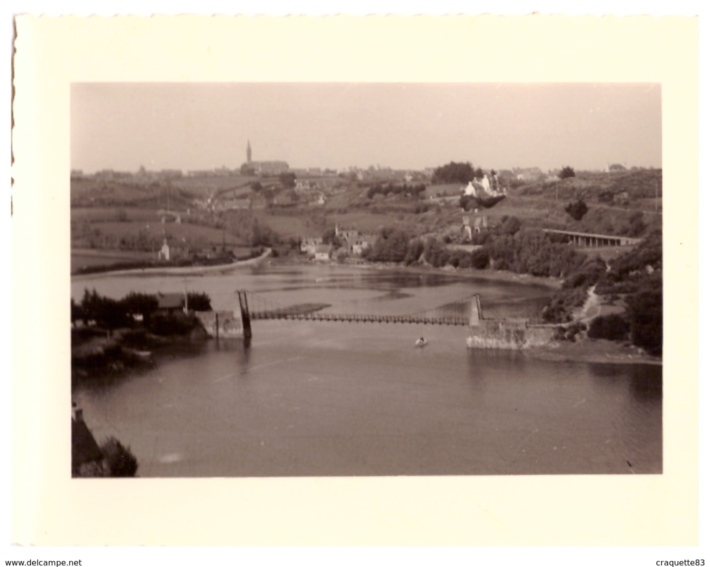 TREGUIER - BELLE VUE SUR LA VILLE ET LE PONT   - STUDIO JANVIER PLACE DU CENTRE TREGUIER  ANNEES 1950 - Lieux