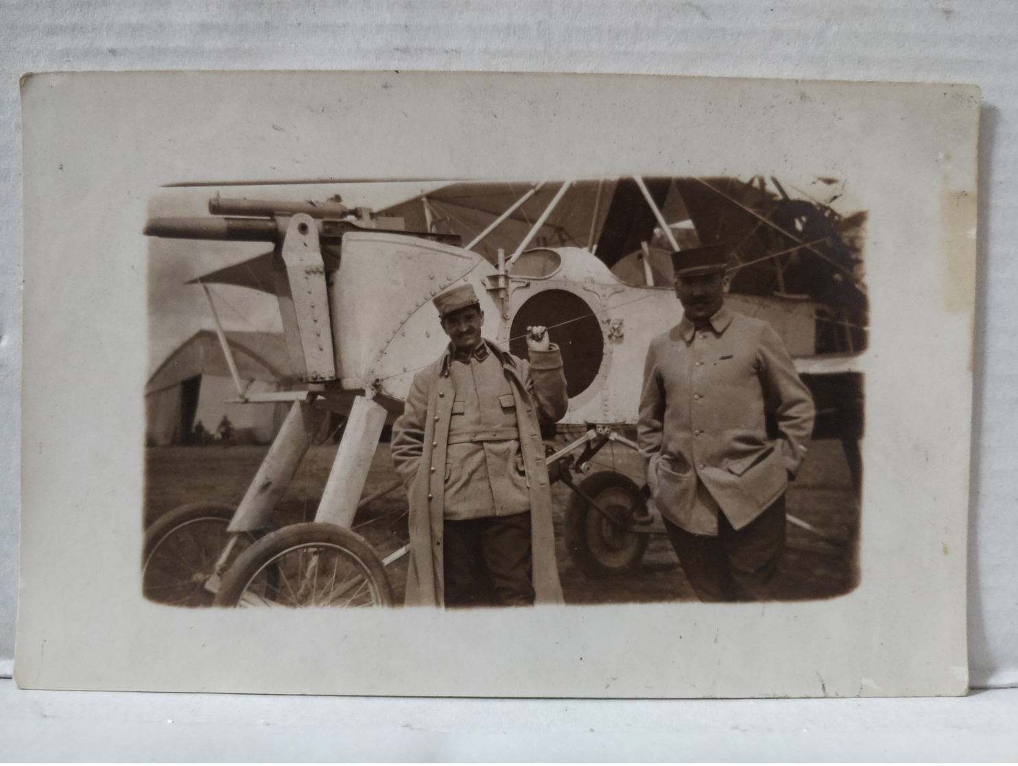 Carte-Photo. Avion. Mitrailleuse. Militaire - 1914-1918: 1ère Guerre