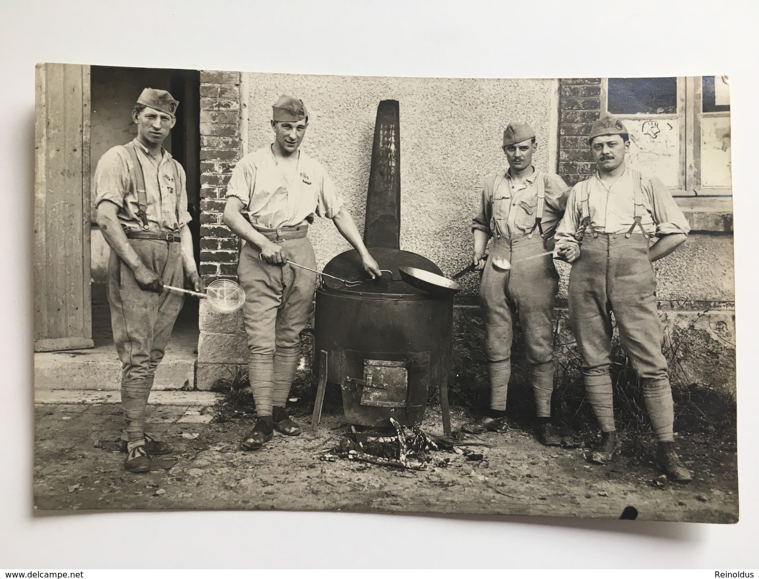 Foto Photo AK Soldaten Francais Cuisine Feldkuche Uniform Militaire Kepi - Matériel