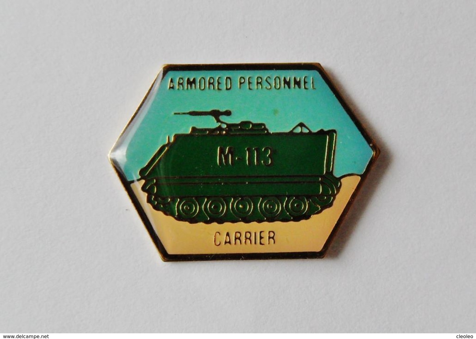 Pin's Militaire Armée Char M 113 Carrier - MI/LI - Militaria