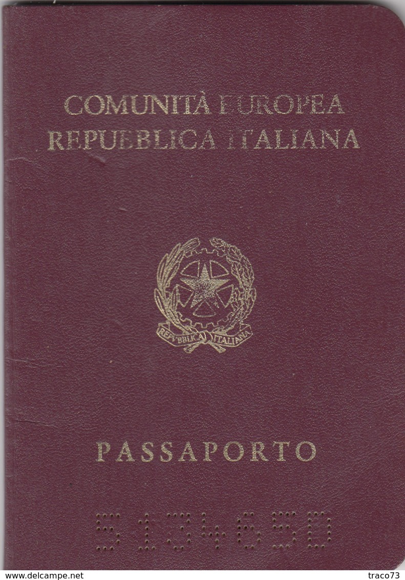 PASSAPORTO /  PASSAPORT  -  Repubblica Italiana _  Marche Da Bollo Italiane Ed Estere _ Fiscali - Documenti Storici