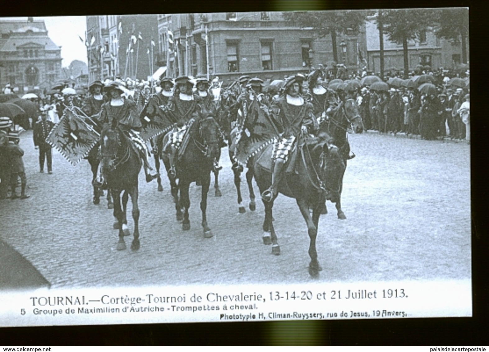 TOURNAI  CORTEGE             JLM - Doornik