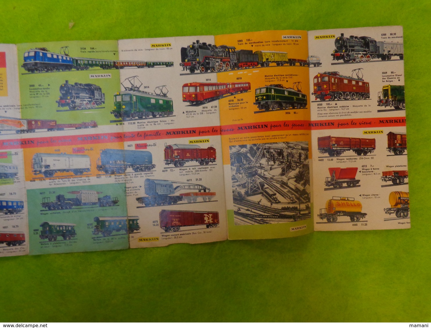 lot de catalogues et revue-rmf- jouef-marklin- des annees 60 pour jouef 73-74