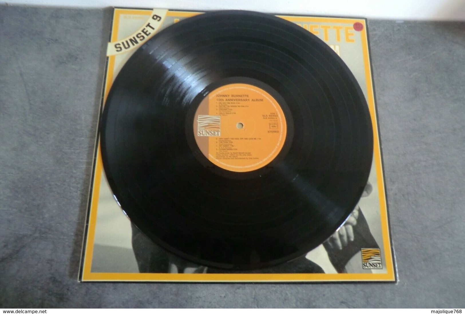 Disque - Johnny Burnette - 10 Th Anniversary Album - Sunset 9 - SLS 50393 - 1976 - - Rock