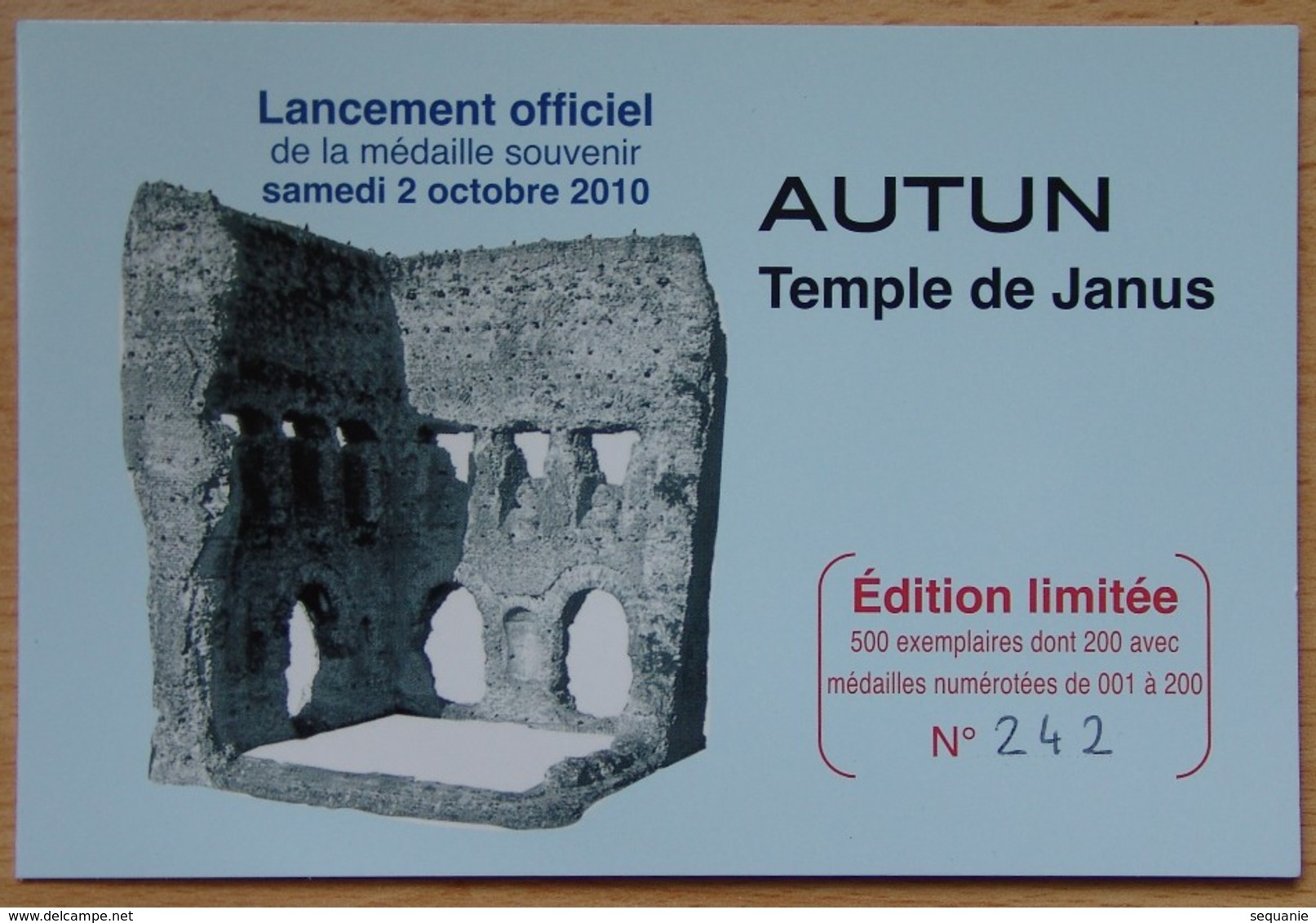 Médaille Touristique De AUTUN 2010 Avec Encart - 2010