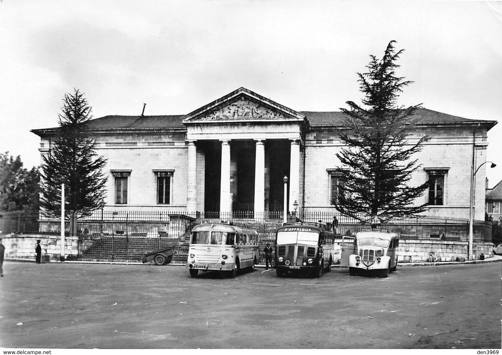 RODEZ - Le Palais De Justice - Autobus - Autocar Lestrade, Durenque Cassagnes - Rodez