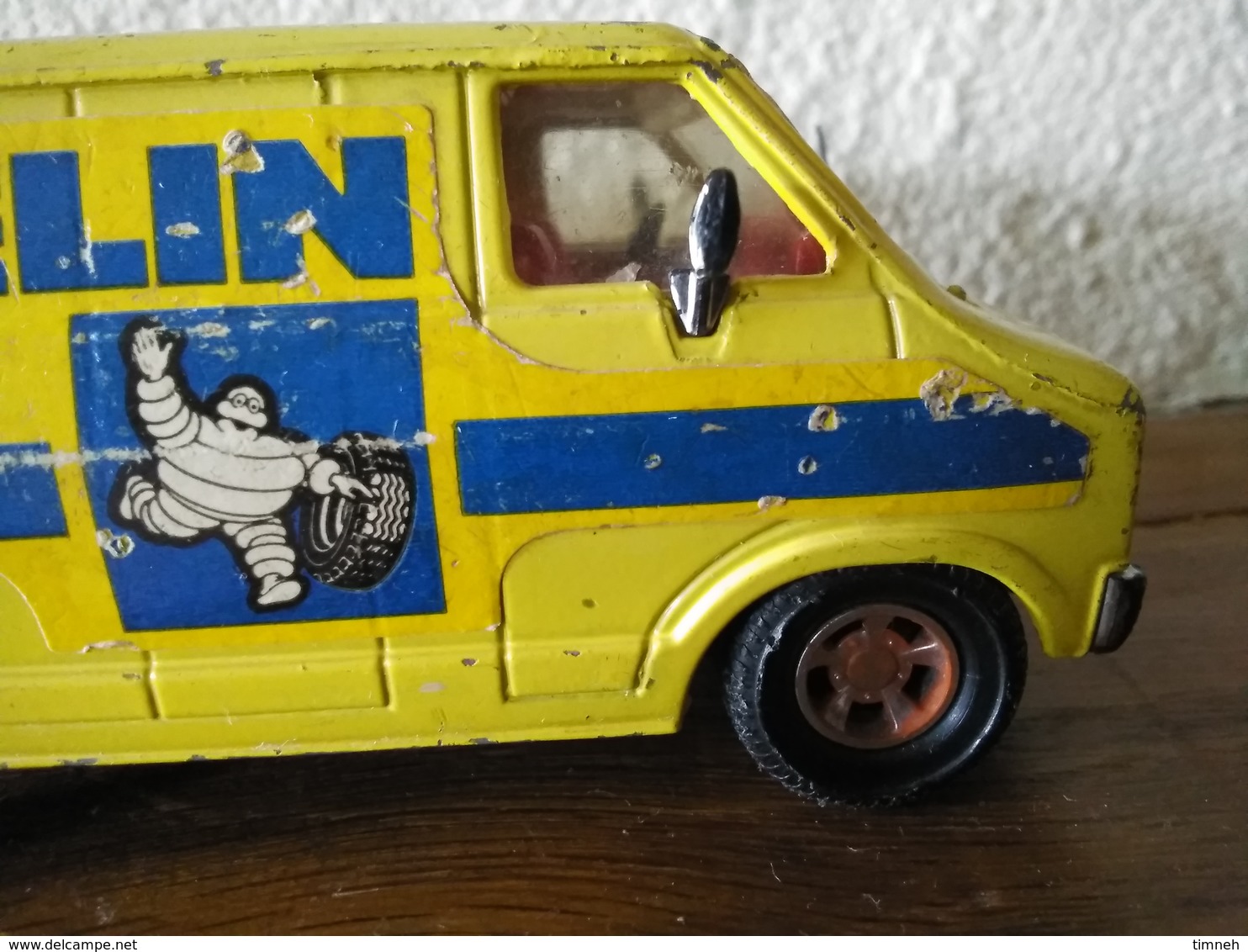 MICHELIN - MATCHBOX - Tôle - DODGE VAN SUPER KINGS - 1979 MADE IN ENGLAND LESNEY - BIBENDUM - - Camions