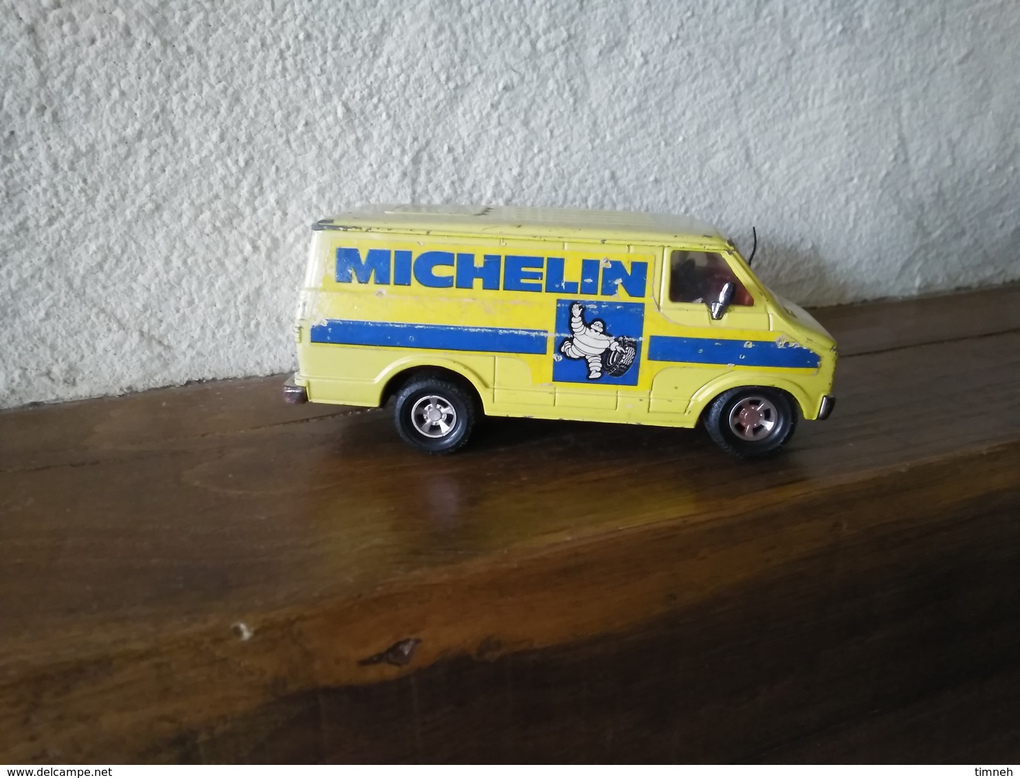 MICHELIN - MATCHBOX - tôle - DODGE VAN SUPER KINGS - 1979 MADE IN ENGLAND LESNEY - BIBENDUM -