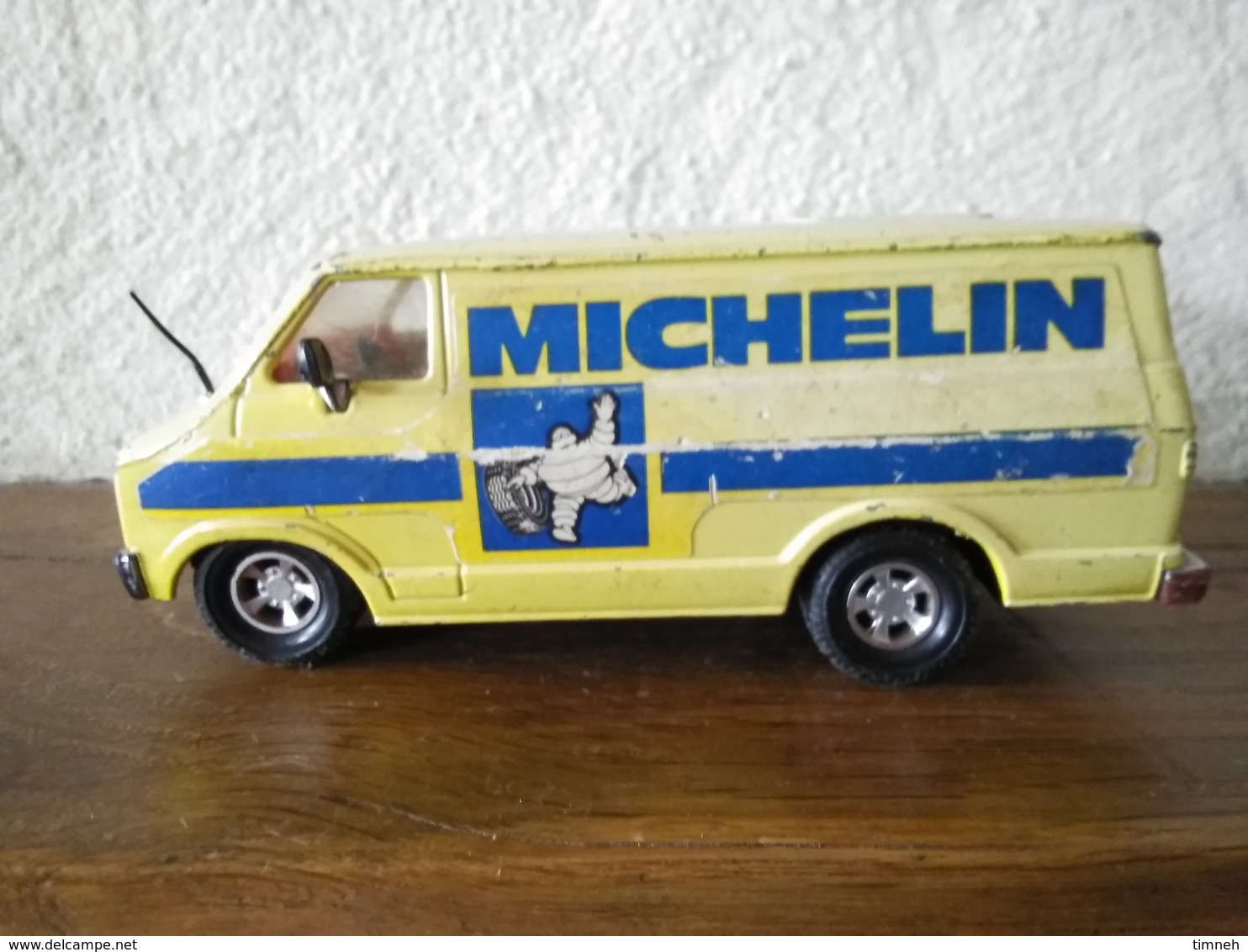 MICHELIN - MATCHBOX - tôle - DODGE VAN SUPER KINGS - 1979 MADE IN ENGLAND LESNEY - BIBENDUM -