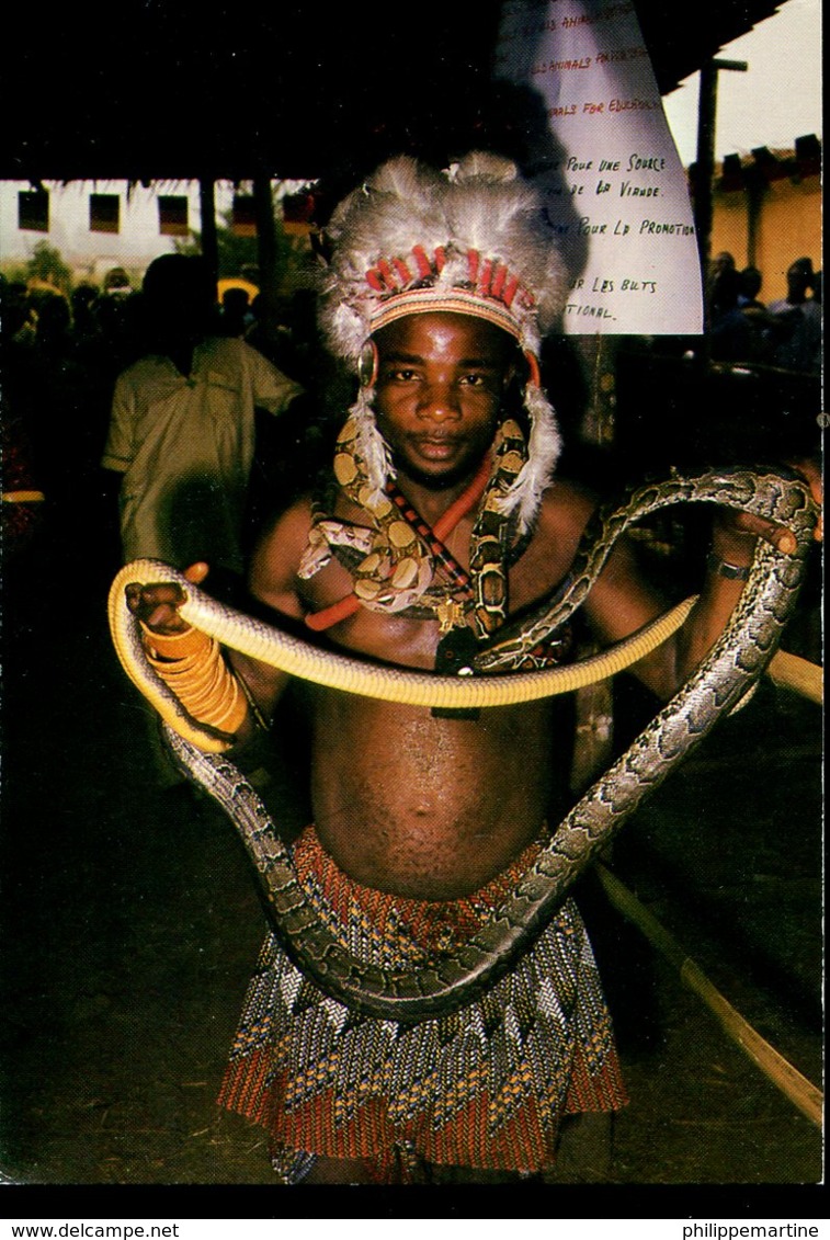 Afrique En Couleurs : Folklore Africain - Danse Du Serpent - Non Classés