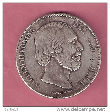 NEDERLAND 2 1/2 GULDEN 1852 WILLEM III RESTRIKE NOT ORIGINAL - 1849-1890 : Willem III