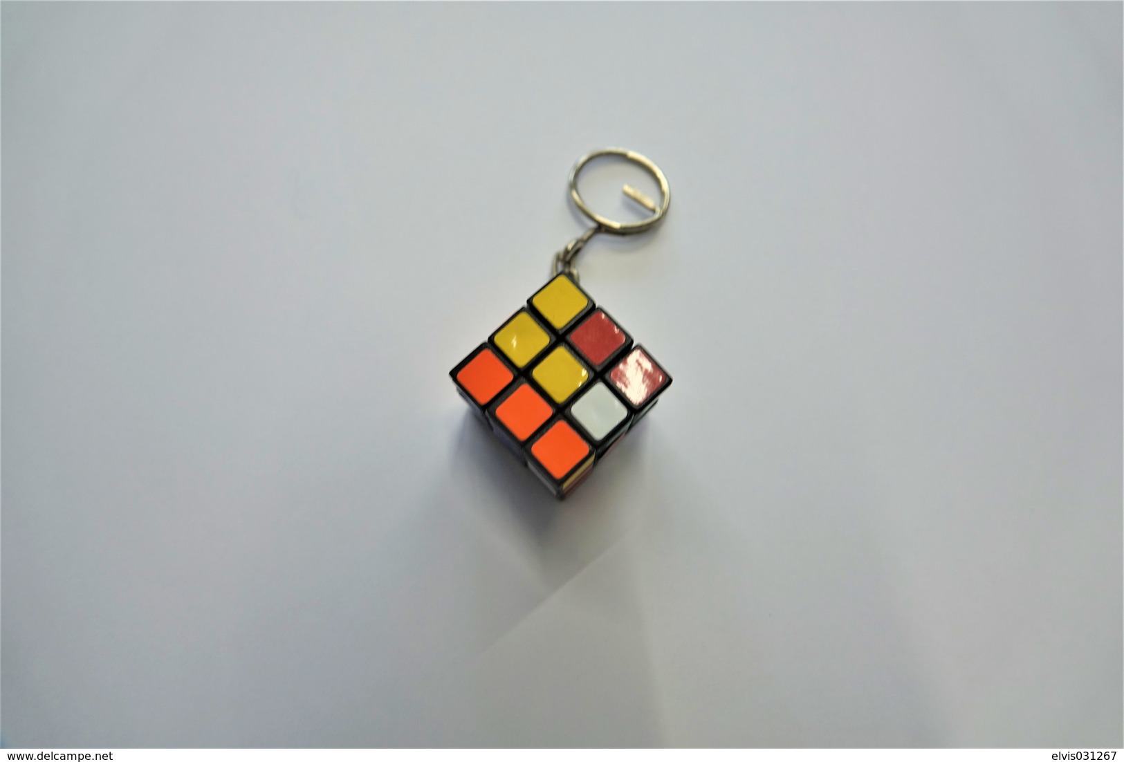 Vintage KEYCHAIN : RUBIKS CUBE-  RaRe - 1980's - Porte-cles - Porte-clefs