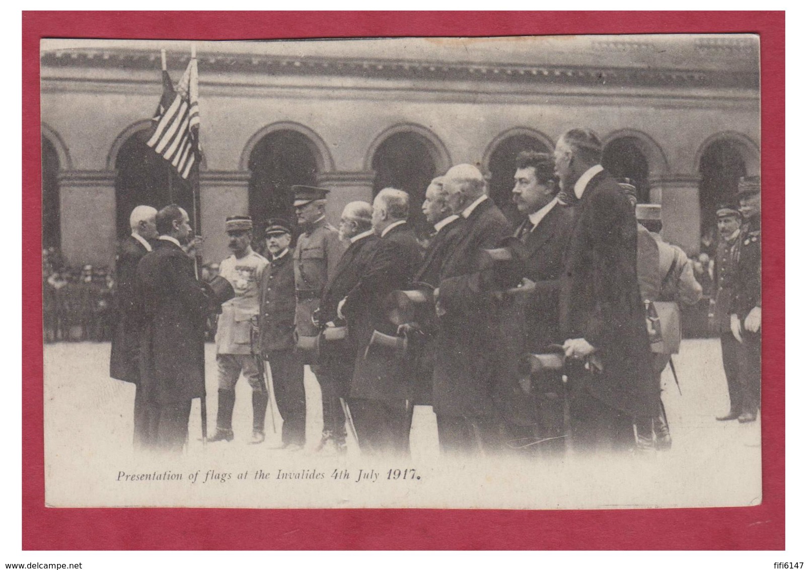 FRANCE --GUERRE 14/18-- INVALIDES -- PRESENTATION DU DRAPEAU AMERICAIN LE 4 JUILLET 1917 -- AMERICAN RED CROSS CP-- - War 1914-18