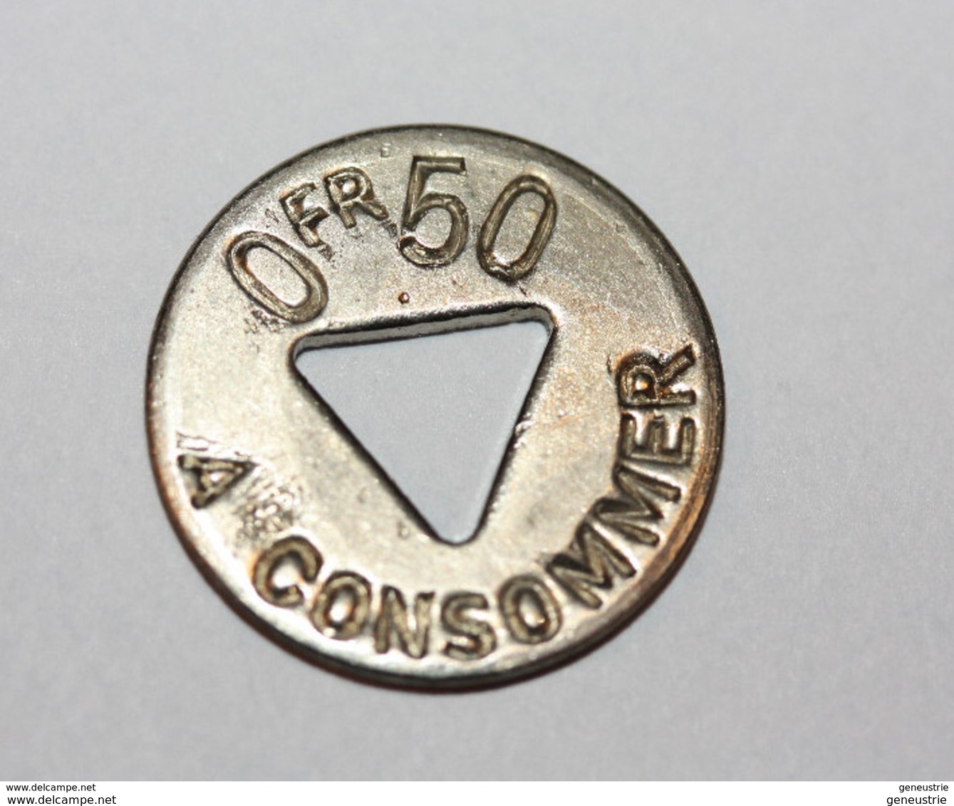 Monnaie De Nécessité 0.50 Fr à Consommer - Jeton De Bistrot Parisien - French Token - Monétaires / De Nécessité
