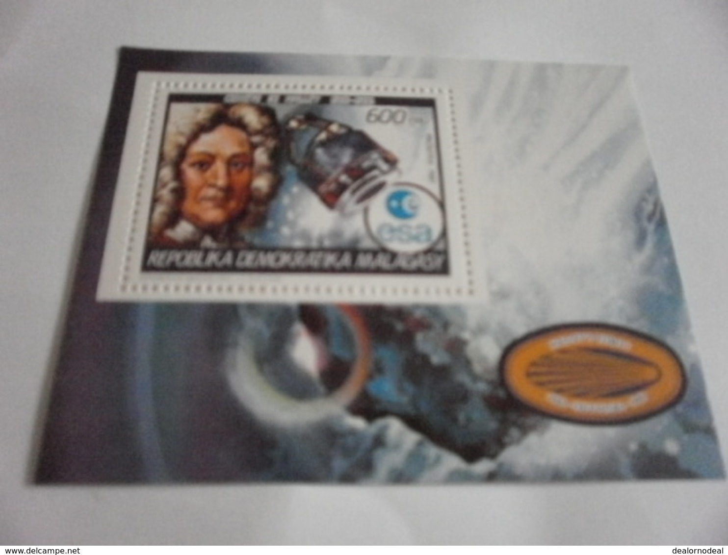 Miniature Sheet Perf Halleys Comet - Madagascar (1960-...)