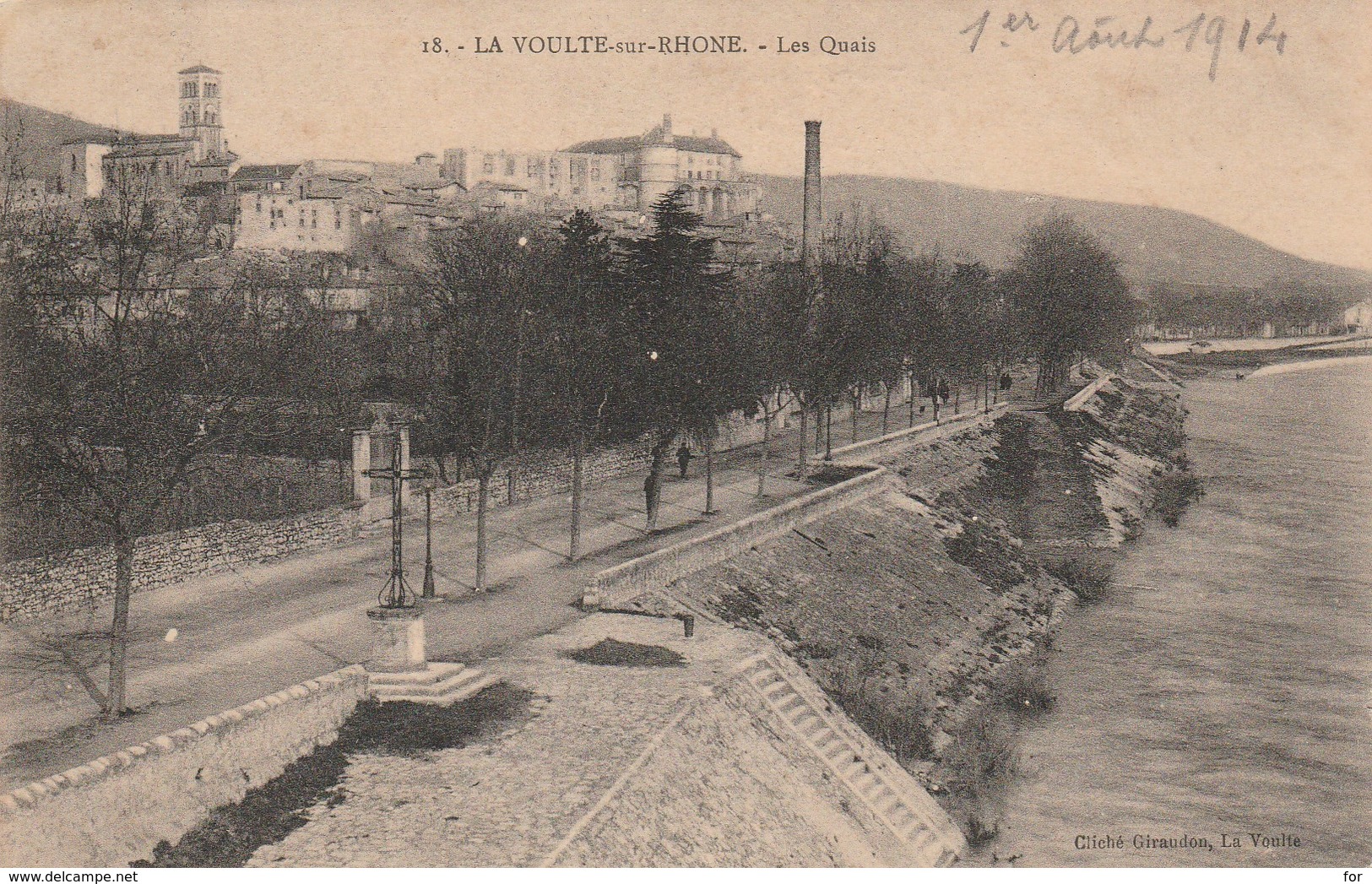 Ardèche : LA VOULTE-sur-RHONE : Les Quais - La Voulte-sur-Rhône