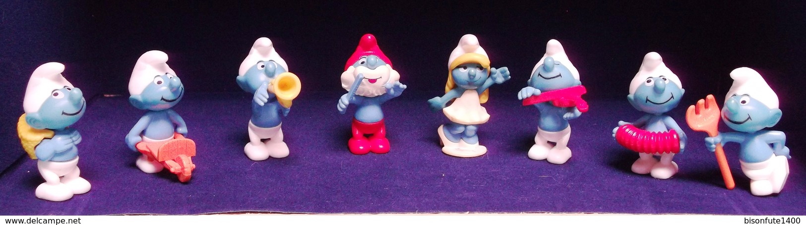 Kinder 2001 : Série Schtroumpfs Comportant 8 Figurines Individuelles. ( SUPERBE ! ) - Lots