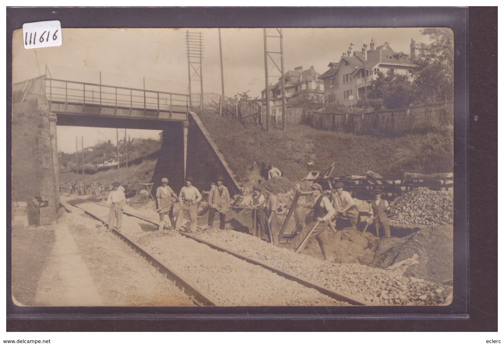 DISTRICT DE LAUSANNE - PULLY - TRAVAUX SUR LA VOIE DE CHEMIN DE FER - TB - Lausanne