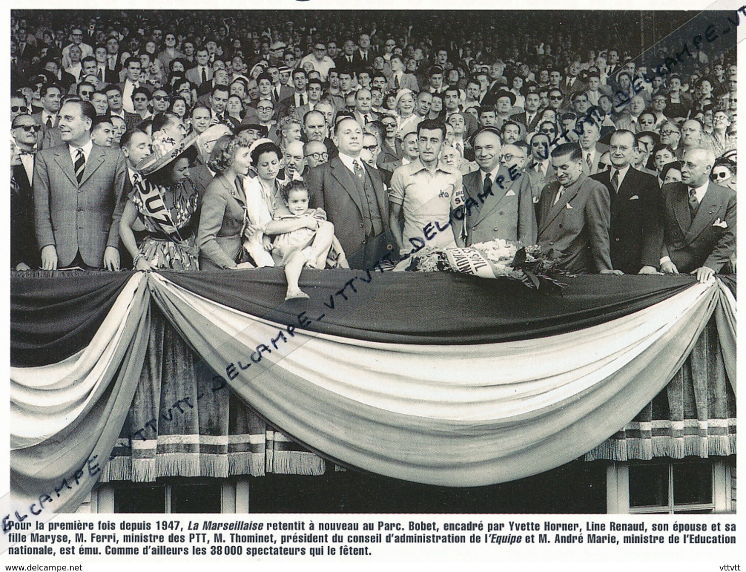 CYCLISME : PHOTO (1953), TOUR DE FRANCE, LOUISON BOBET, VAINQUEUR, AU PARC DES PRINCES, YVETTE HORNER, LINE RENAUD... - Cyclisme