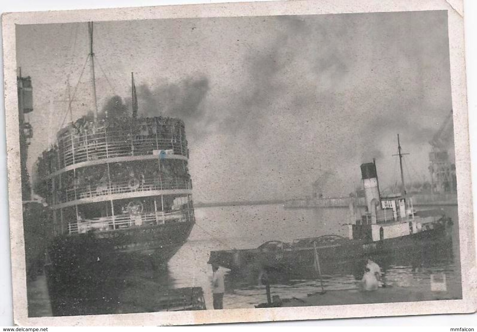 PAQUEBOT VESSAL BOAT - Buque Insignia Of Uruguay “CIUDAD DE MONTEVIDEO” In Buenos Aires - Lot Of 3 Photos 1950' - Bateaux