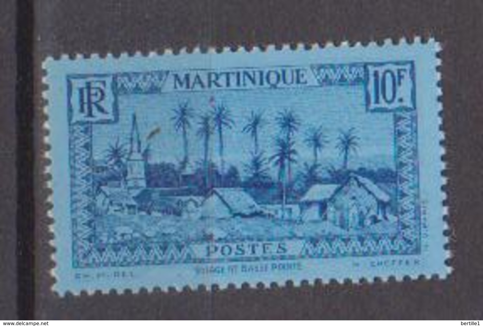 MARTINIQUE        N°  YVERT    153  NEUF AVEC CHARNIERE      ( Char 02/19 ) - Ungebraucht