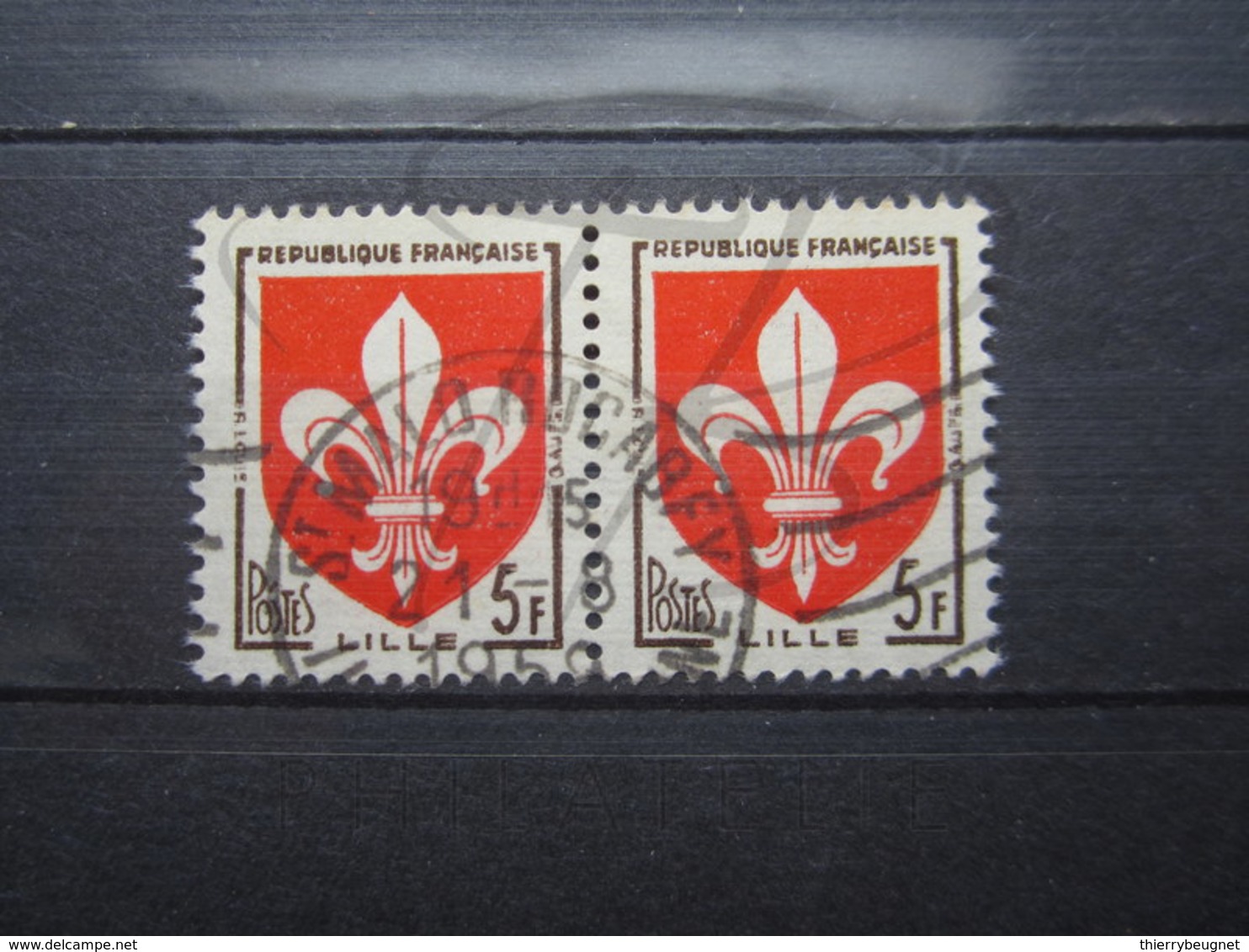 VEND BEAUX TIMBRES DE FRANCE N° 1186 EN PAIRE , OBLITERATION " ST-MALO ROCABEY " !!! - 1941-66 Armoiries Et Blasons